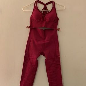 Matching leggings and bra!